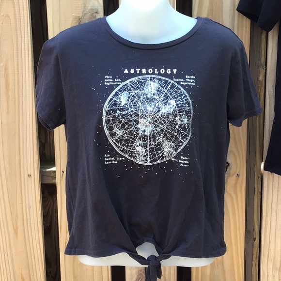 Astrology & Skeleton Tops! Large, Fit Medium - Picture 3 of 11